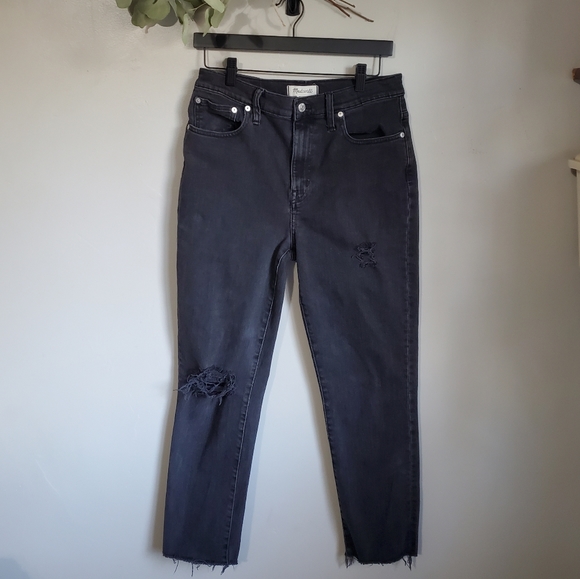 Madewell Denim - Madewell Black Distressed High-Rise Slim Crop Boyjean